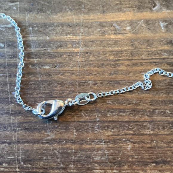 Womens Crystal 925 Silver Necklace With Cross Crystal Pendant 18" Chain - Picture 4 of 5